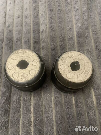 Сайлентблок редуктора на Audi Q5