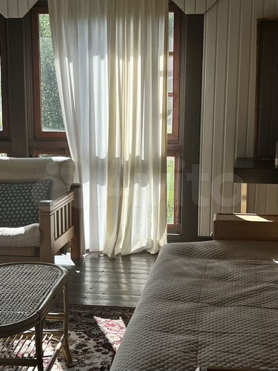 Дом 250 м² на участке 24 сот.