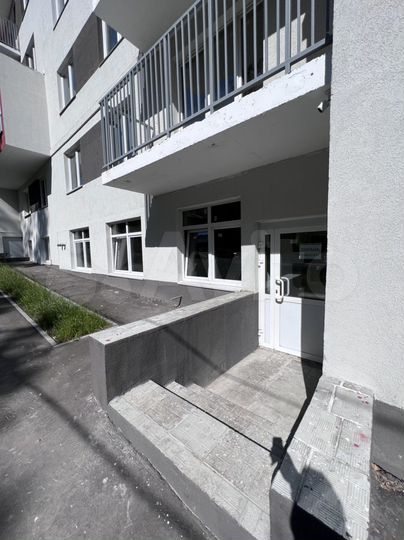 Торговая площадь, 303.3 м²