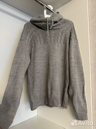 Свитер мужской