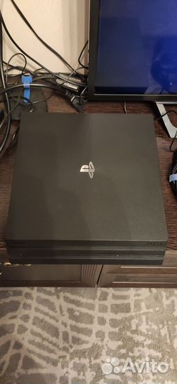 Sony PS4 pro 1tb