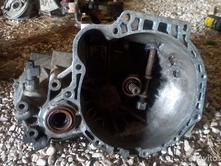 Коробка передач механическая Hyundai Elantra 3