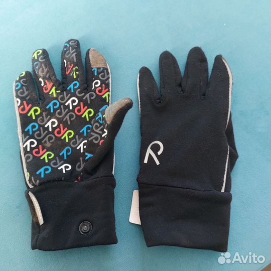 Перчатки и шапка