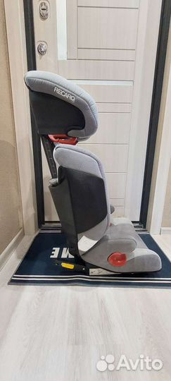 Детское автокресло recaro