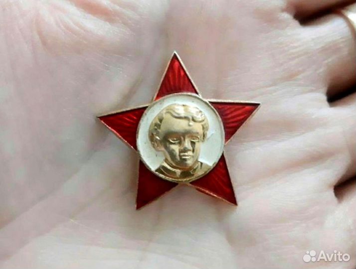 Значок октябренка СССР октябрятская звездочка