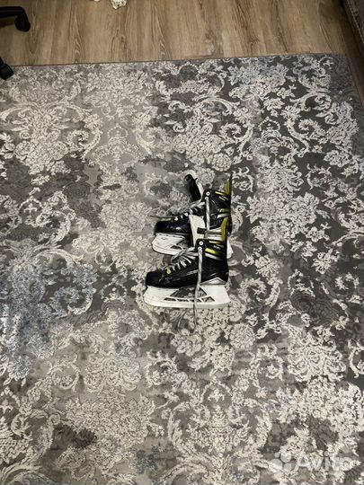 Коньки хоккейные Bauer supreme S35