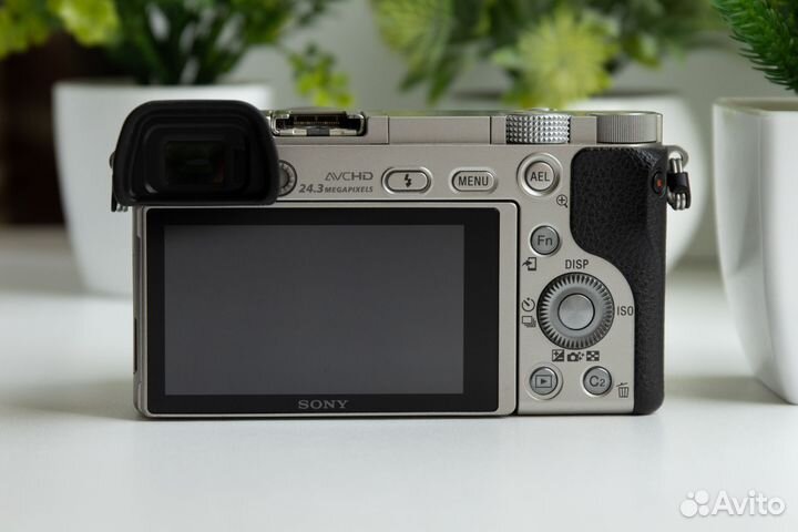 Sony A6000 Kit (Пробег 2 тысячи)