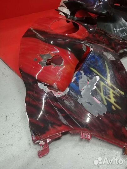 Комплект пластика Suzuki GSX-R1300R Hayabusa 99-07