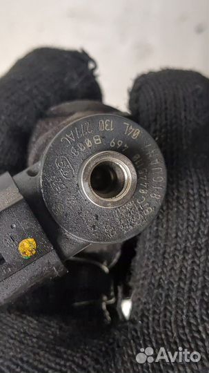 Форсунка топливная Audi A4 (B9), 2016