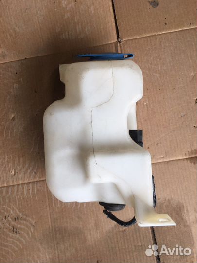 Бачок омывателя Skoda Octavia A4 (1857)