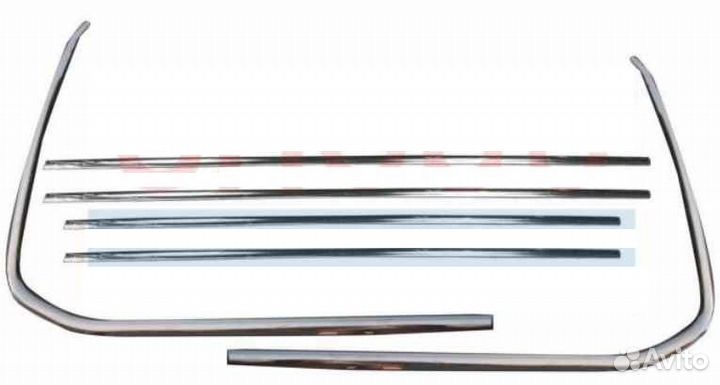 Молдинги на стёкла Land Cruiser 200