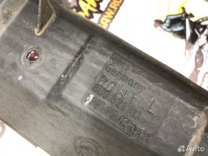 Пыльник крыла Audi A4 B5 APT 2000