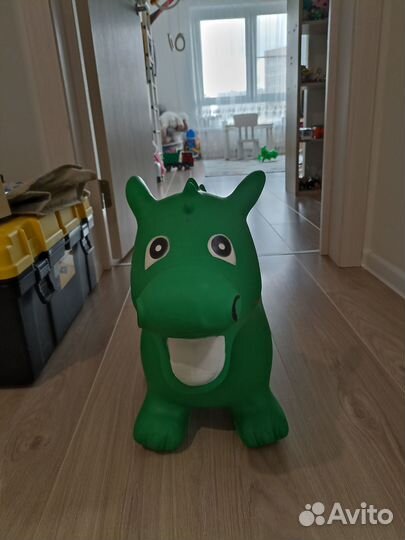 Прыгун Дракон