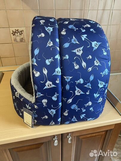 Лежанка для собак и кошек