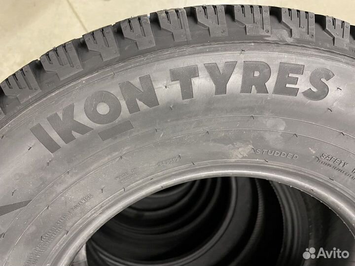 Ikon Tyres Autograph Ice C3 215/60 R17C 109R