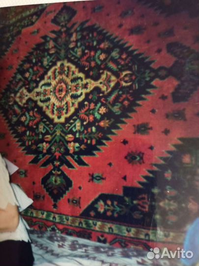 Шерстяной ковер