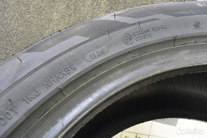 Bearway BW388 215/55 R17 94V