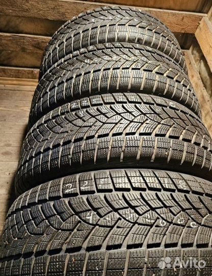 Goodyear UltraGrip Ice SUV 225/55 R18