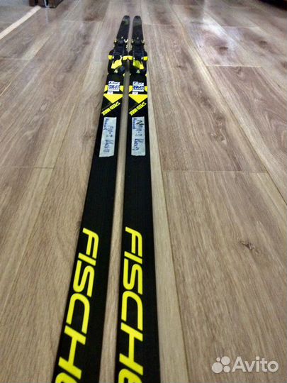 Беговые лыжи новые Fischer классика с креплением