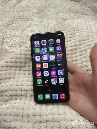 Телефон iPhone 11 pro на 256 гб