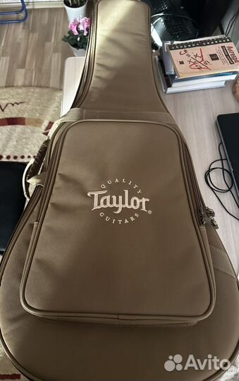 Электроакустическая гитара taylor 214ce