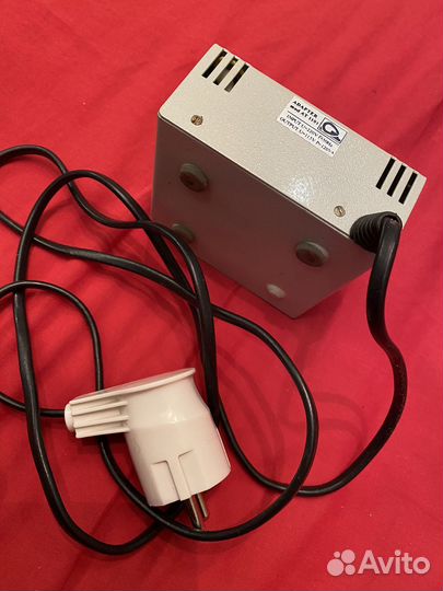 Понижающий трансформатор 220-110вольт