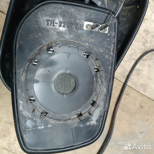 Toyota corolla 150 левое зеркало