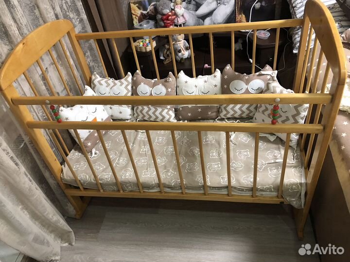 Детская кроватка трансформер с маятником