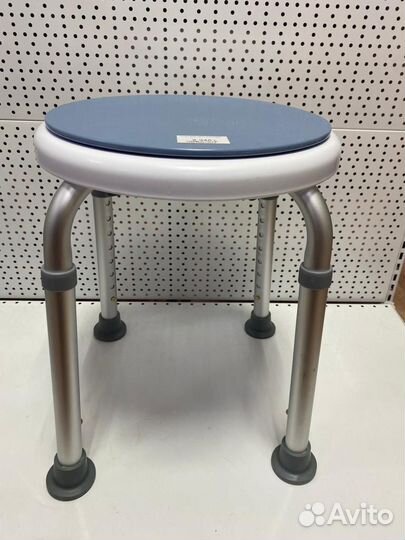 Стул (Табурет) для Ванной Комнаты Поворотный (Нов)
