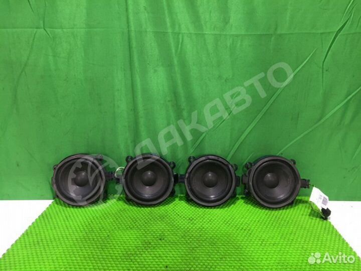 Динамики (комплект) Mercedes-Benz V W639