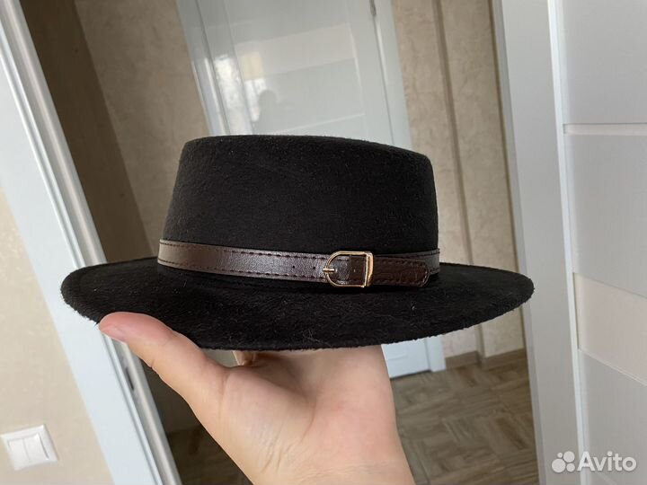 Шляпа черная из фетра