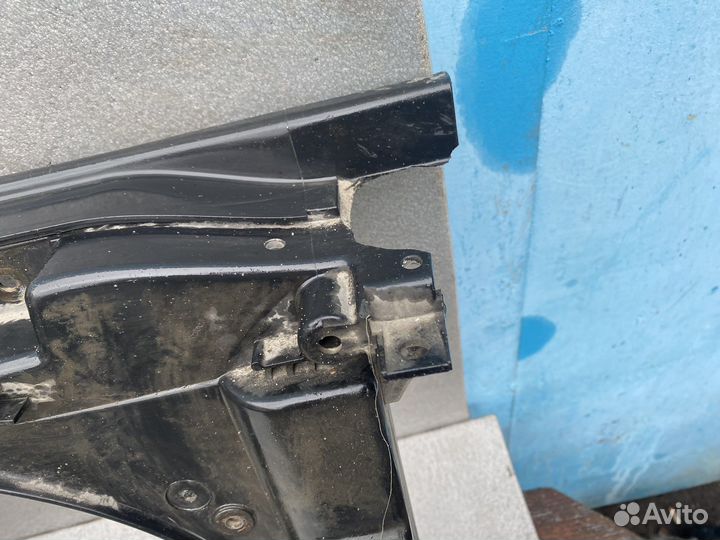 Диффузор радиатора Citroen C4 Picasso