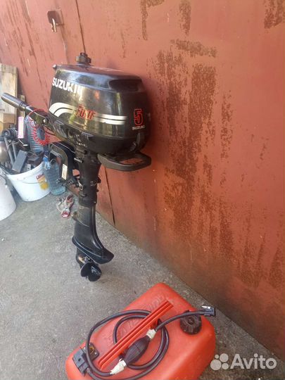 Лодочный мотор suzuki