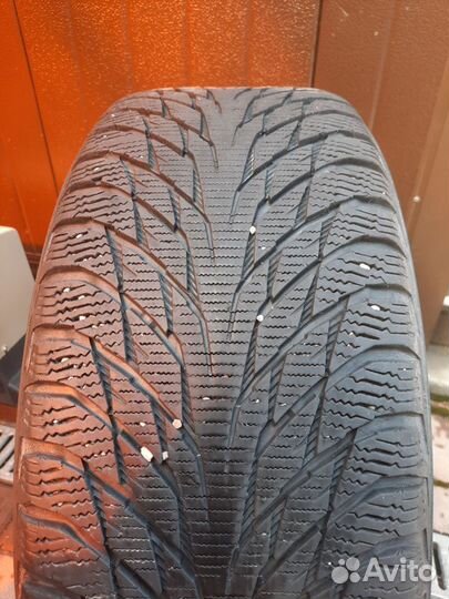 Колеса Nokian Hakkapeliitta R2 235/55 R17