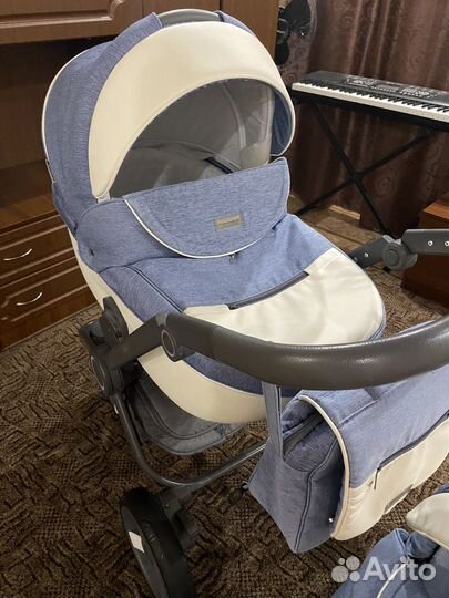 Коляска 2 в 1 как новая