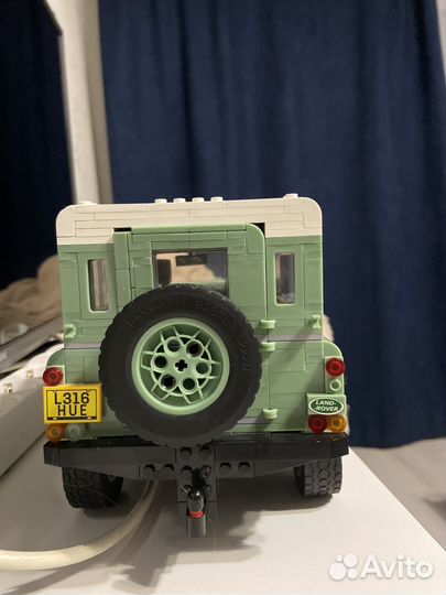 Lego Land Rover Defender