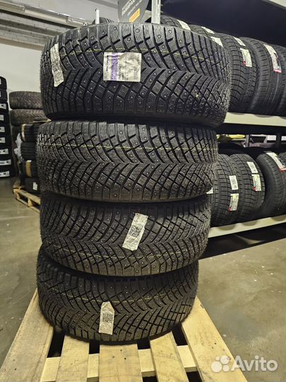 Michelin X-Ice North 4 SUV 265/45 R21 108T