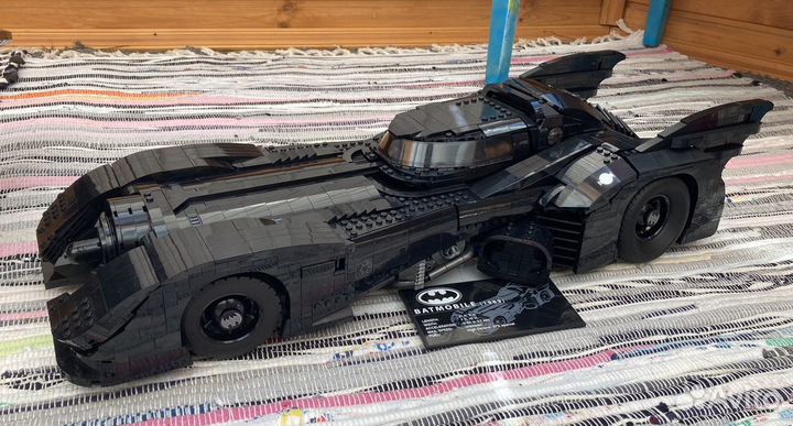 Комплект Lego Batmobile и Batwing 1989 оригинал
