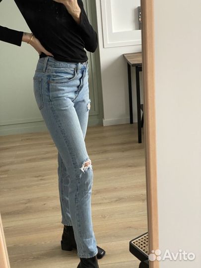 Джинсы levis