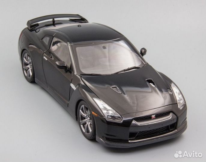 Остатки коллекции 1/18