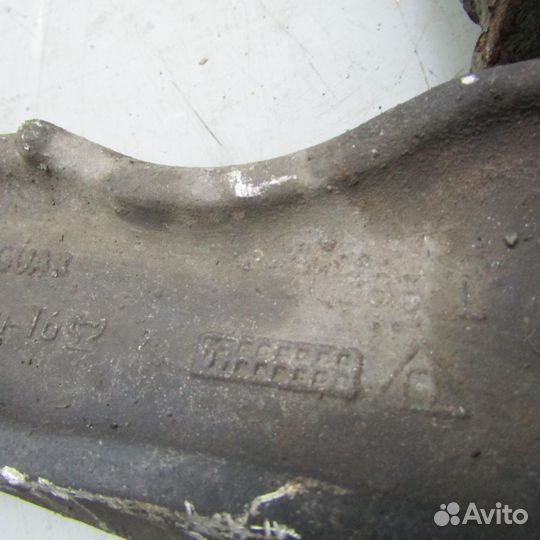 Рычаг передний поперечный нижний (прямой) левый J