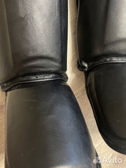 Защита голени reyvel