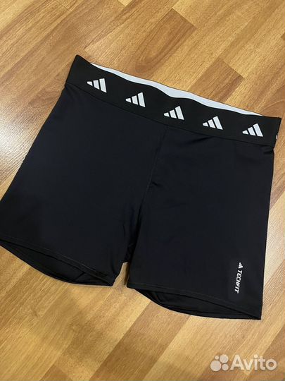 Шорты спортивные Adidas