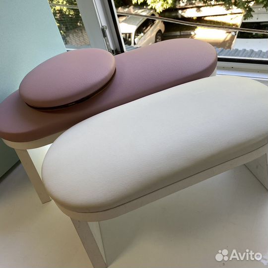 Подставка для рук маникюрная