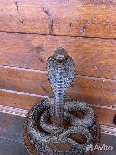 Статуэтка Кобра, красное дерево, Индия