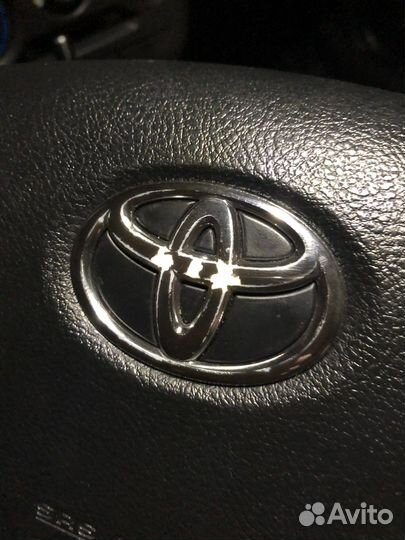 Toyota land cruiser 200