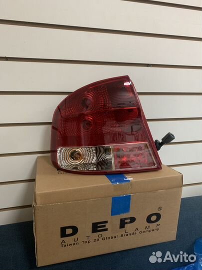Фонарь задний левый Chevrolet Aveo (T200) седан