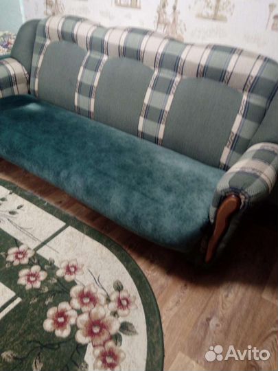 Диван и 2 кресла б/у