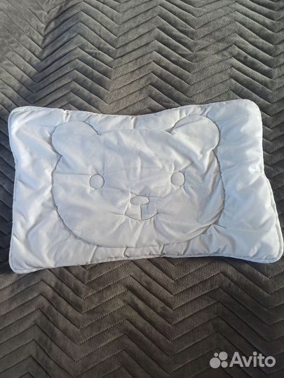 Подушка Meradiso.0+