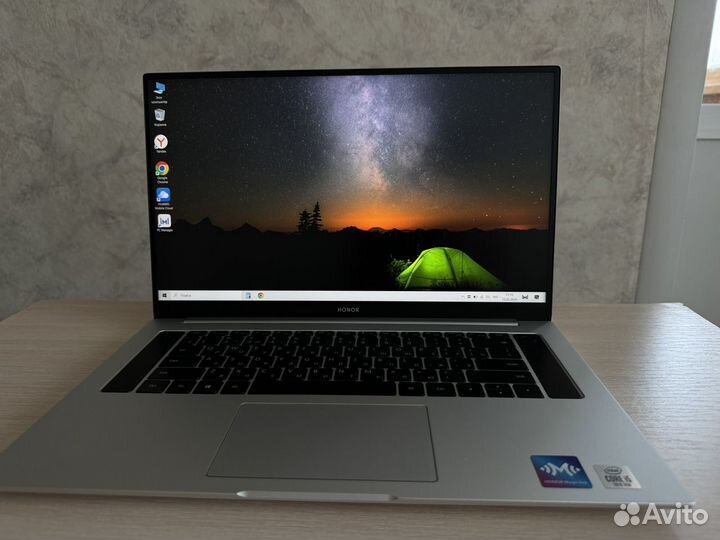 Ноутбук Honor magicbook pro